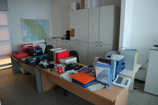 3#20190 Arredi e attrezzature da ufficio in vendita - foto 9