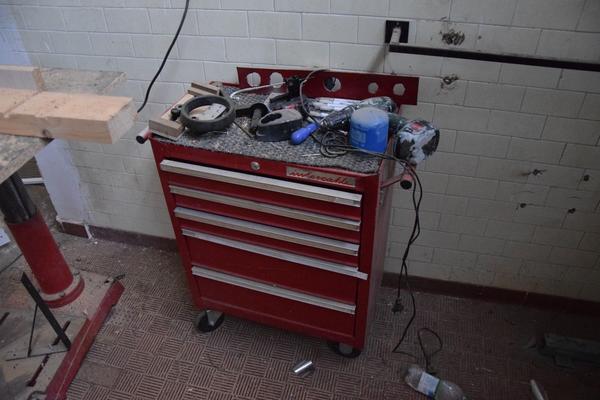 10#2045 Attrezzature per officina  in vendita - foto 1