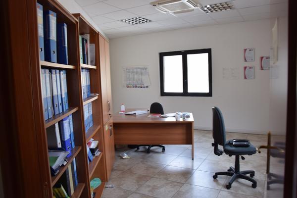 3#2066 Compendio Mobiliare in vendita - foto 12