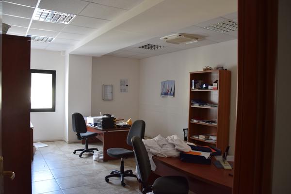 3#2066 Compendio Mobiliare in vendita - foto 15