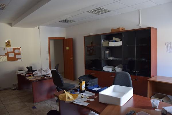 3#2066 Compendio Mobiliare in vendita - foto 16