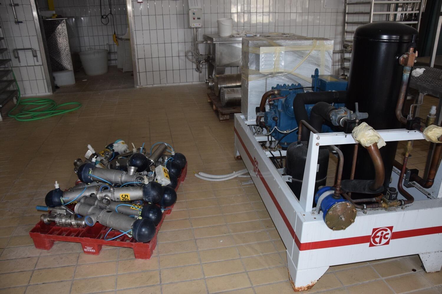 Lot Machinery for the production of dairy products