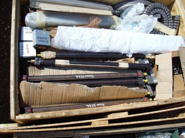5#2068 Stock pezzi di ricambio in vendita - foto 22