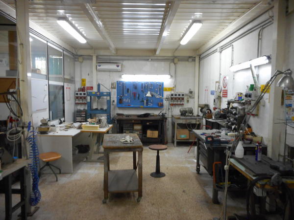 Meccanica in vendita
