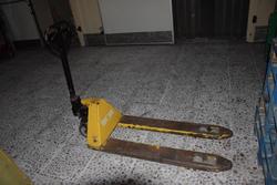Traspallet and plastic pallets - Lot 2 (Auction 2078)