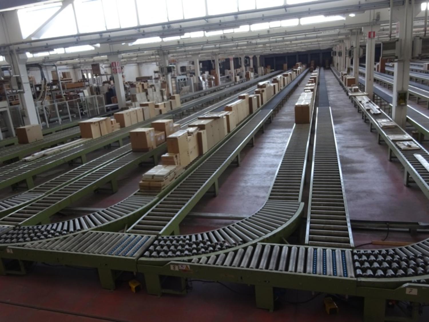 Lot Roller and Conveyor Tape