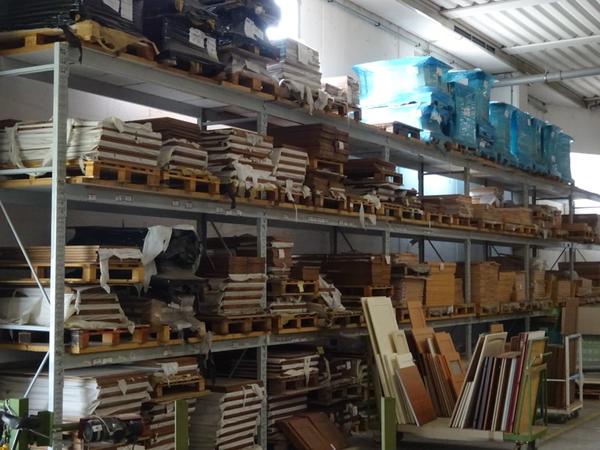 19#2095 Scaffalature e Prodotti Finiti in Legno in vendita - foto 21