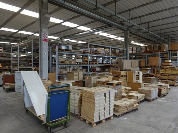 19#2095 Scaffalature e Prodotti Finiti in Legno in vendita - foto 34