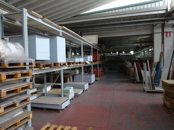 19#2095 Scaffalature e Prodotti Finiti in Legno in vendita - foto 66