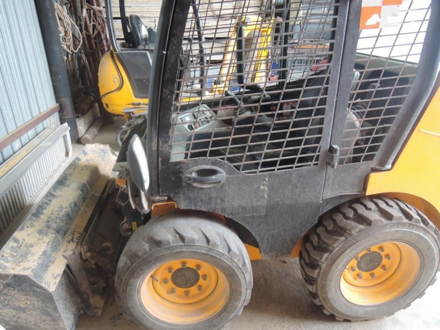 Lot JCB skid steer