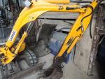 Image 7 - JCB mini excavator - Lot 9 (Auction 2100)