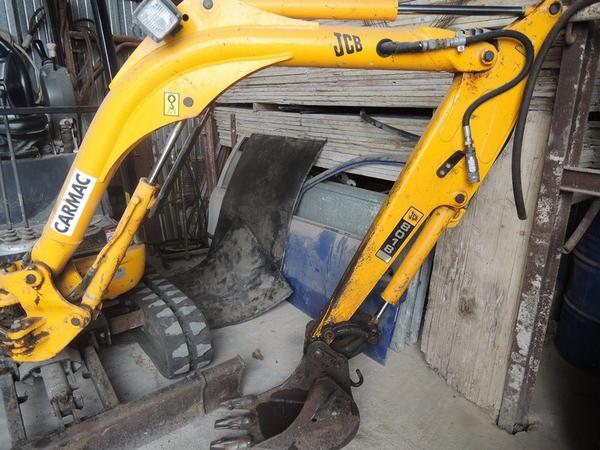 9#2100 Miniescavatore JCB in vendita - foto 7