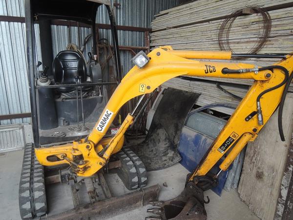 9#2100 Miniescavatore JCB in vendita - foto 8