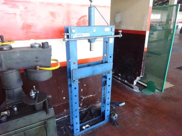 Meccanica in vendita