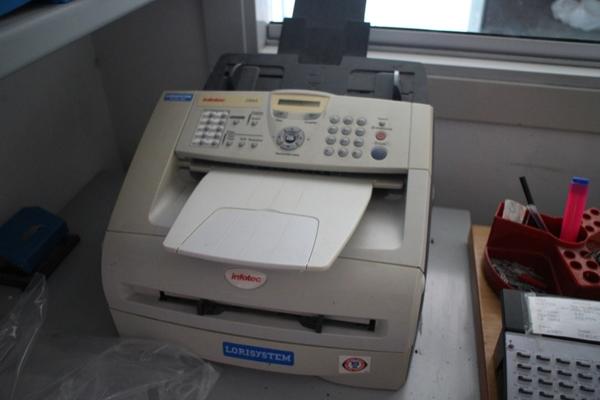 8#2113 Arredi ufficio in vendita - foto 16