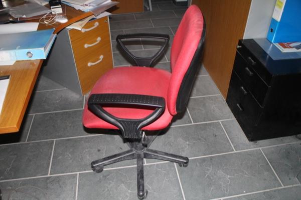 8#2113 Arredi ufficio in vendita - foto 27