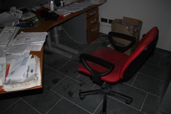 8#2113 Arredi ufficio in vendita - foto 48