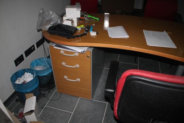 8#2113 Arredi ufficio in vendita - foto 62