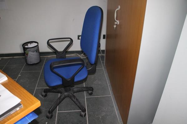 8#2113 Arredi ufficio in vendita - foto 180