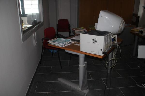 8#2113 Arredi ufficio in vendita - foto 189