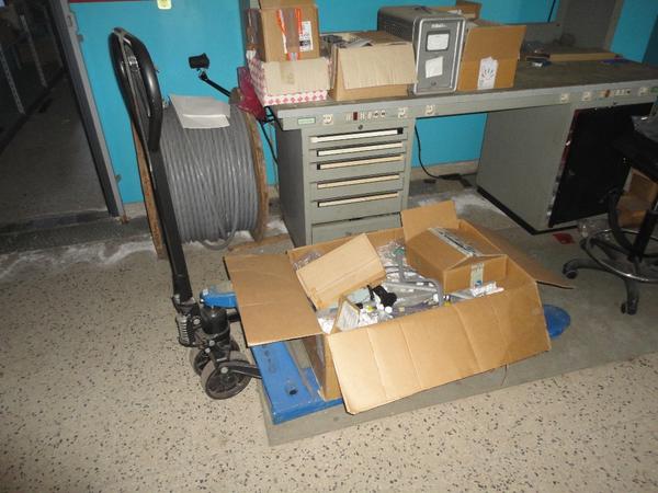 8#2125 Attrezzature officina in vendita - foto 4