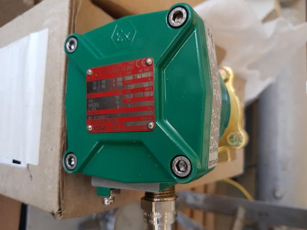 16#21310 Valvola a solenoide e trasduttori di pressione in vendita - foto 8