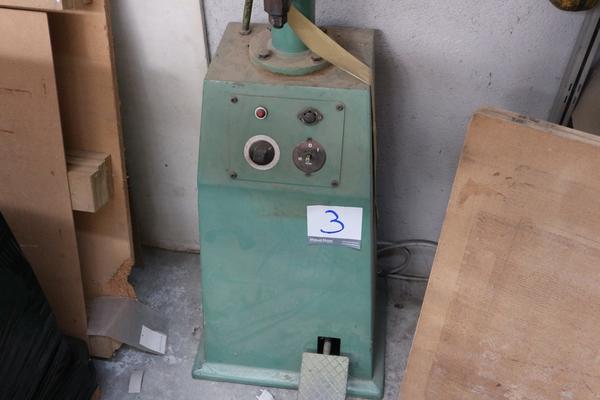 4#2150 Attrezzature officina in vendita - foto 3