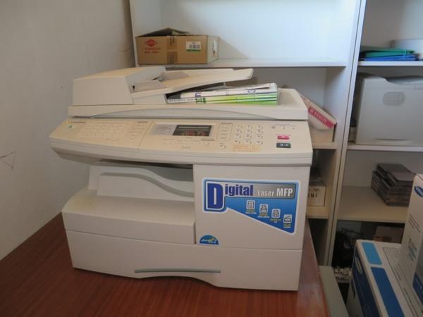 12#2151 Attrezzature ed Arredamenti da Ufficio in vendita - foto 114