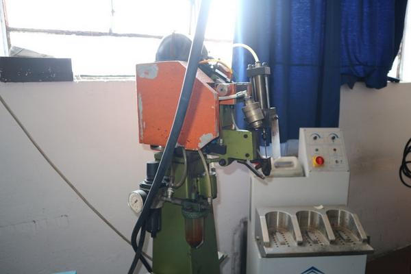116#2183 Macchine per lavorazione scarpe Amic e Bombelli in vendita - foto 11