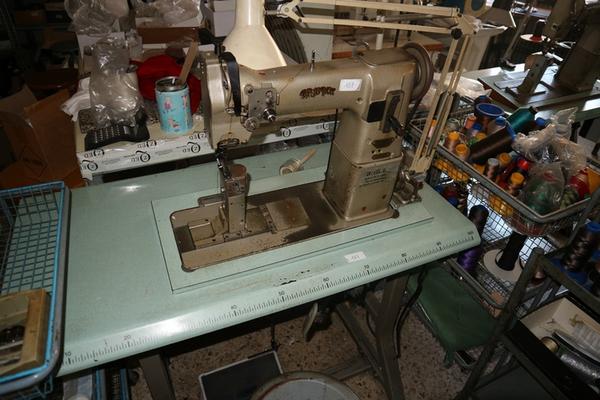 187#2183 Macchina da cucire Pfaff in vendita - foto 1