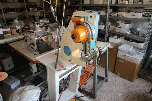 Macchine per cucire in vendita
