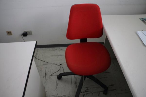 62#2209 Arredi per ufficio in vendita - foto 42