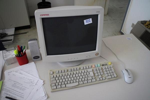 62#2209 Arredi per ufficio in vendita - foto 78