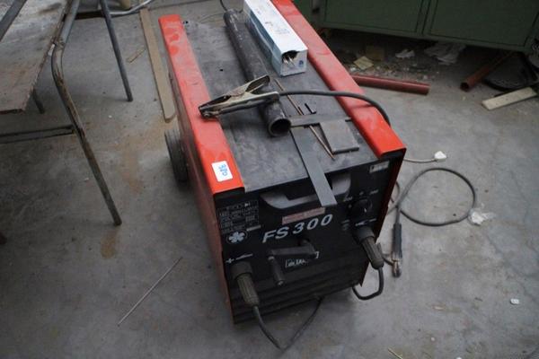 65#2209 Attrezzature officina in vendita - foto 4