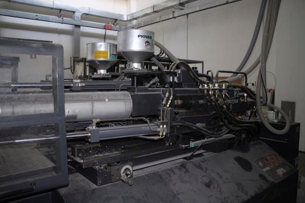 71#2209 Pressa ad Iniezione Sandretto Metalmeccanica in vendita - foto 6
