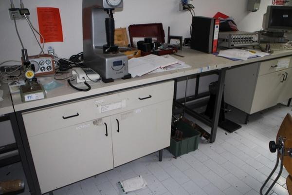 99#2209 Arredi in vendita - foto 1