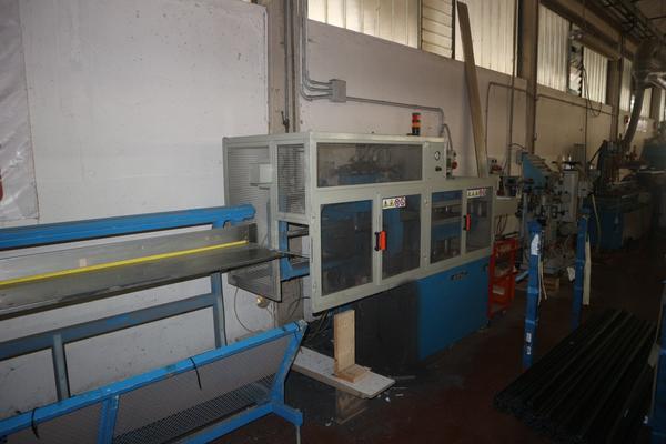 1#2210 Macchinari per la produzione di elementi arredo in poliuretano e plastica in vendita - foto 17
