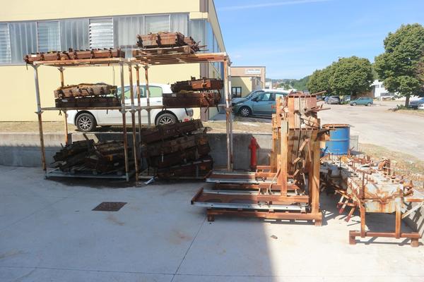 1#2210 Macchinari per la produzione di elementi arredo in poliuretano e plastica in vendita - foto 72