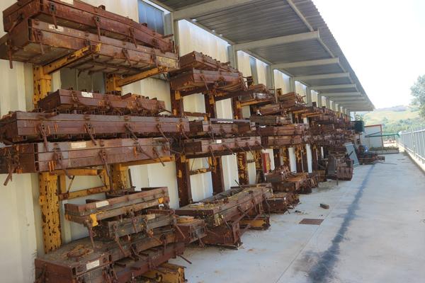 1#2210 Macchinari per la produzione di elementi arredo in poliuretano e plastica in vendita - foto 77