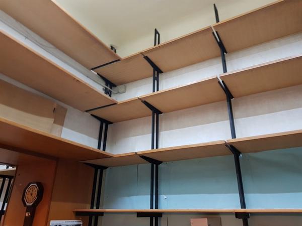 1#2212 Arredo e attrezzature per calzaturificio in vendita - foto 4