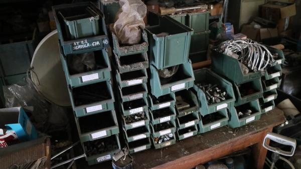 22#2214 Minuterie e attrezzature da officina in vendita - foto 2