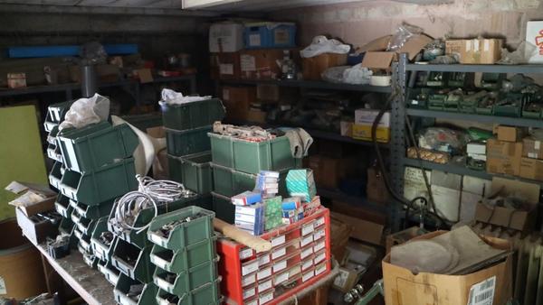 22#2214 Minuterie e attrezzature da officina in vendita - foto 7