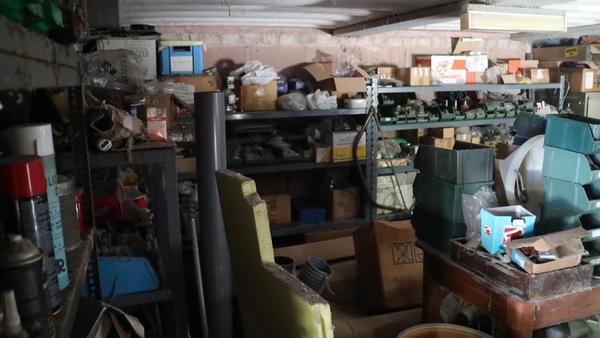 22#2214 Minuterie e attrezzature da officina in vendita - foto 17