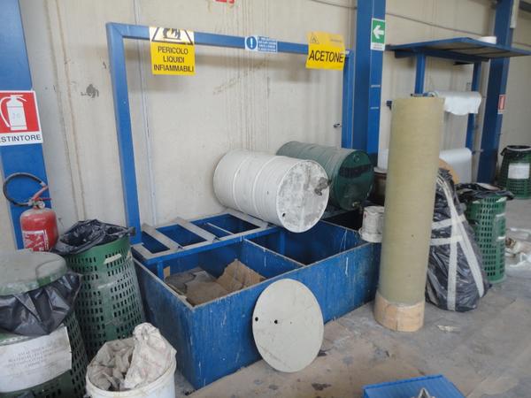 7#2216 Scaffali e banchi da lavoro in ferro di tipo artigianale  in vendita - foto 5