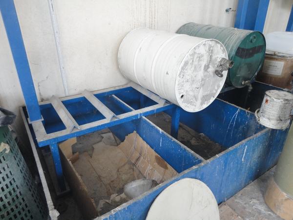 7#2216 Scaffali e banchi da lavoro in ferro di tipo artigianale  in vendita - foto 7