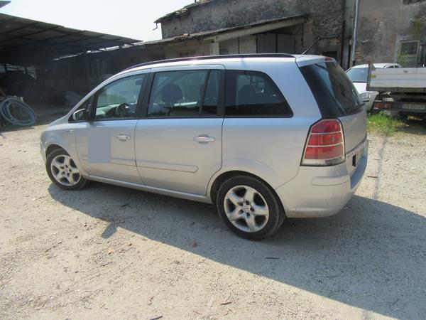 7#2226 Opel Zafira in vendita - foto 4