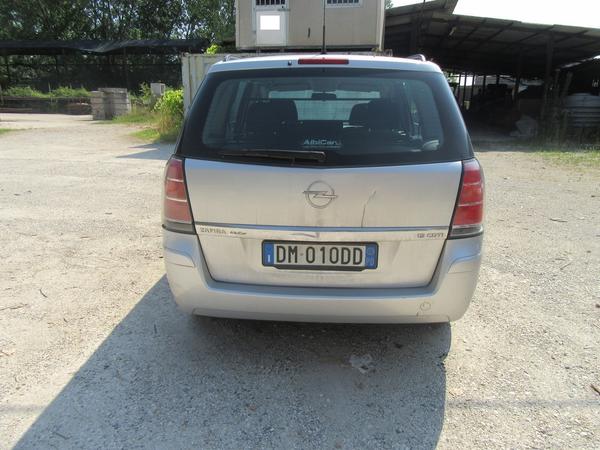 7#2226 Opel Zafira in vendita - foto 5