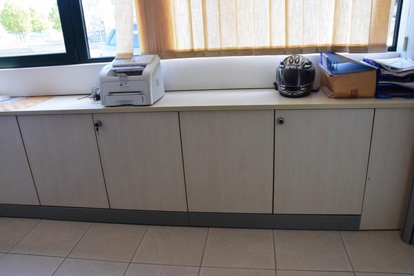 17#2230 Arredi ed attrezzature ufficio in vendita - foto 4