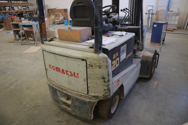 18#2237 Carrello elevatore Komatsu Arion 20 in vendita - foto 8