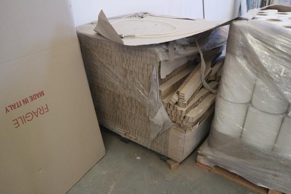25#2237 Scaffalature e attrezzature officina in vendita - foto 30